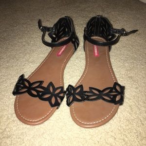 Union Bay sandals